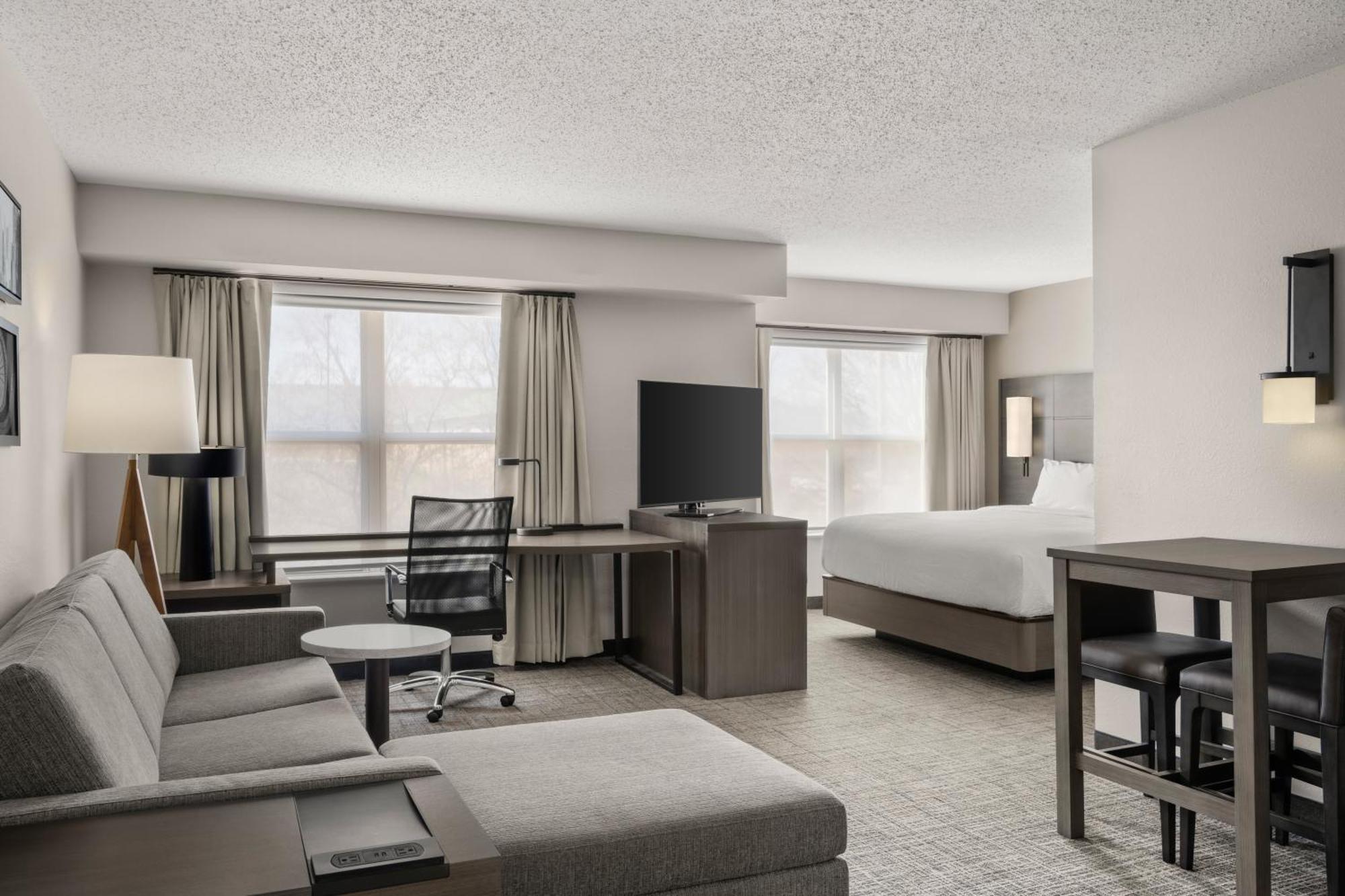 By Marriott 3*